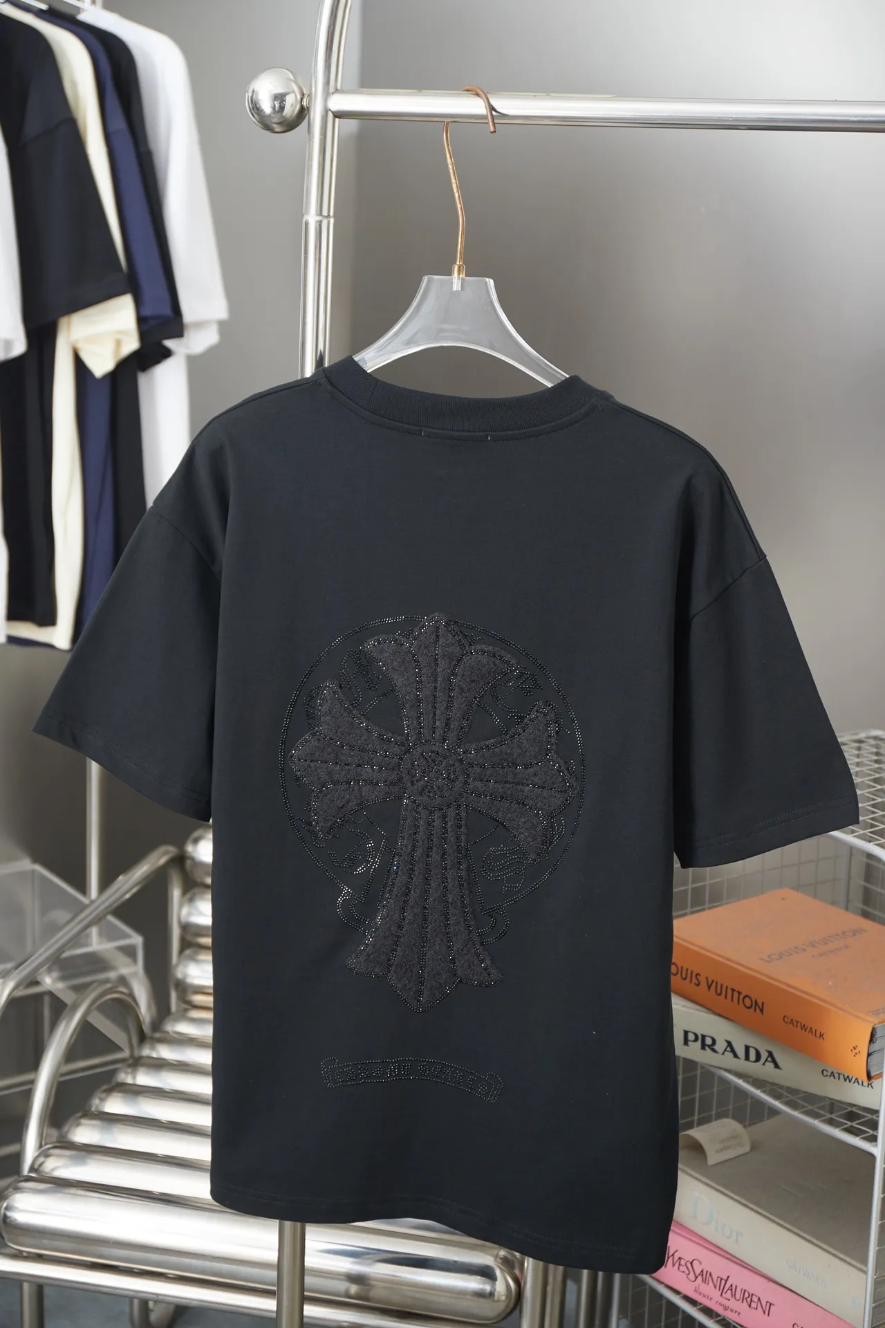 Ch*ome Hearte 26SS New Arrival logo 100% 32 1X 1 ➕ logo ：Black/White Size：S/M/L/XL